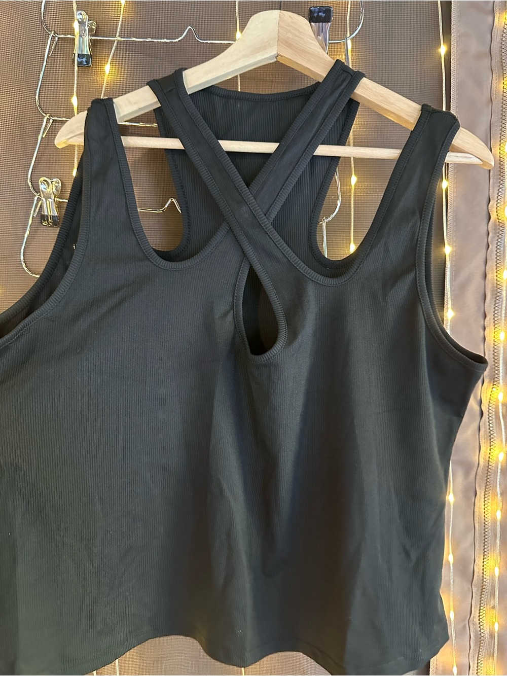 SHEIN Black Cross-Strap Ribbed Tank Top